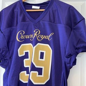 NWOT Crown Royal athletic shirt XL